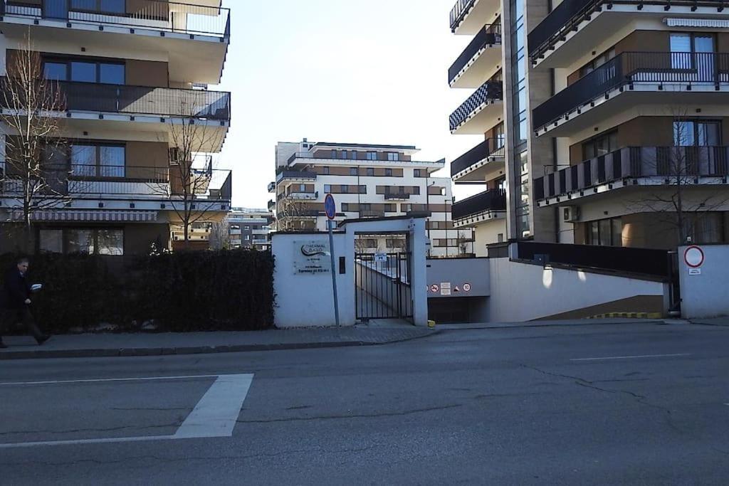 Lux Cordia Apartment With Free Parking Budapest Exteriör bild