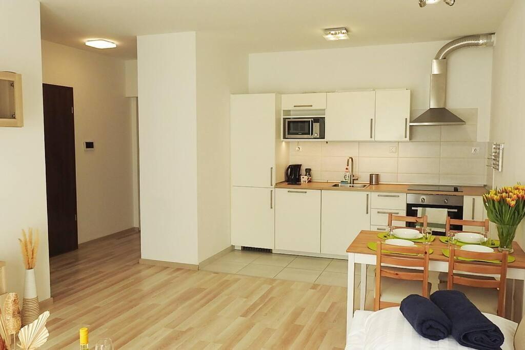 Lux Cordia Apartment With Free Parking Budapest Exteriör bild
